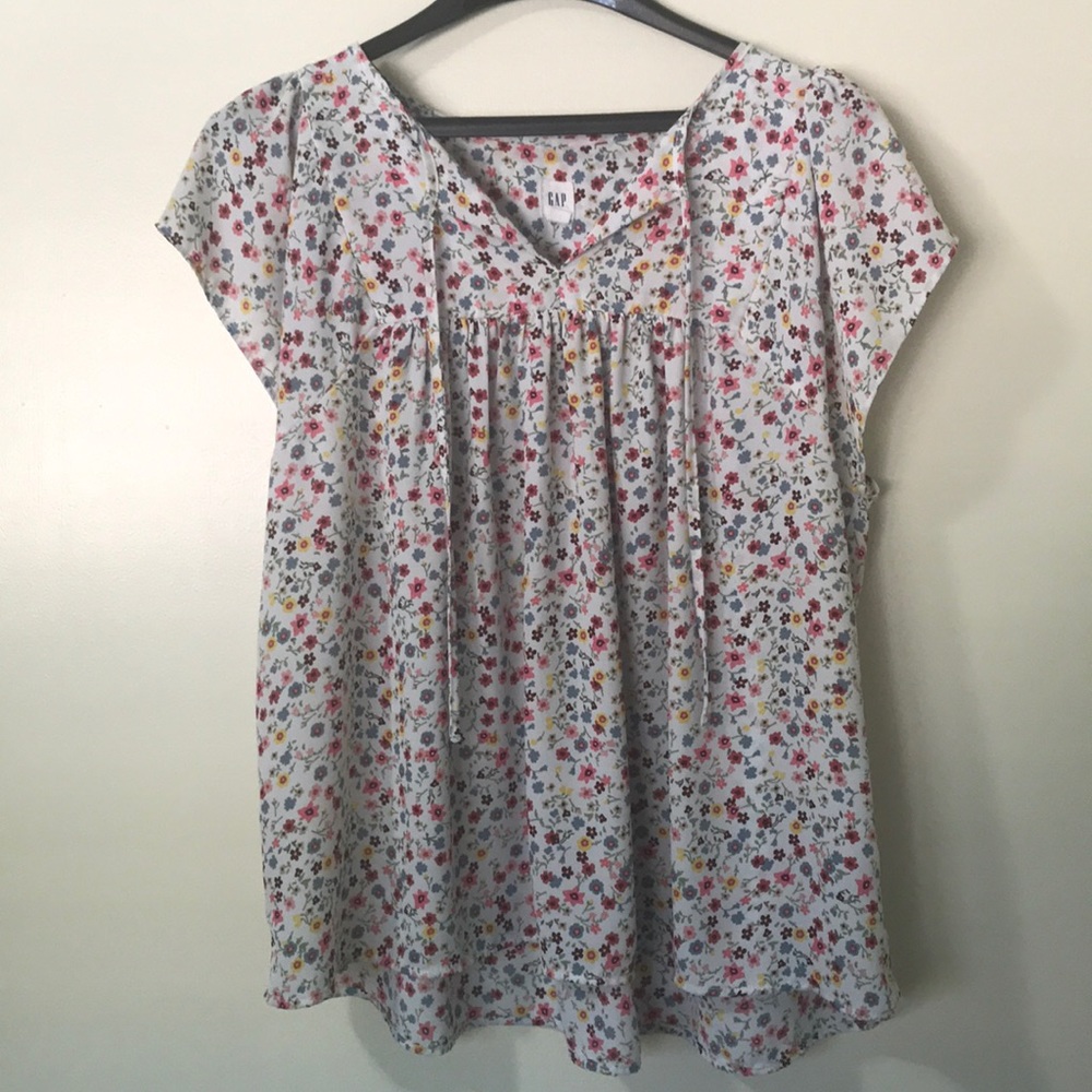 Gap floral shirt